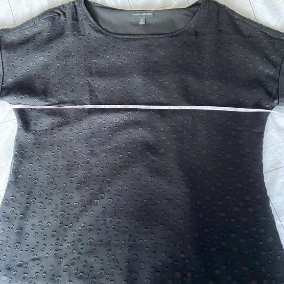 Banana Republic Short Sleeve Flutter Sleeve Lined Top Size XL, EUC - Picture 13 of 15